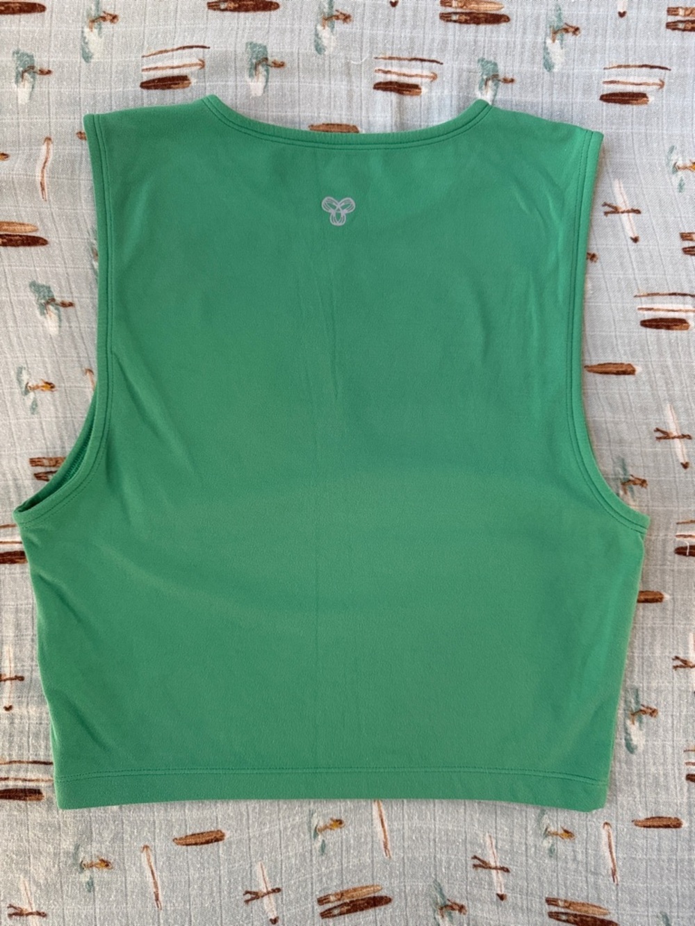 Aritzia TNA crop tank - Picture 3 of 5